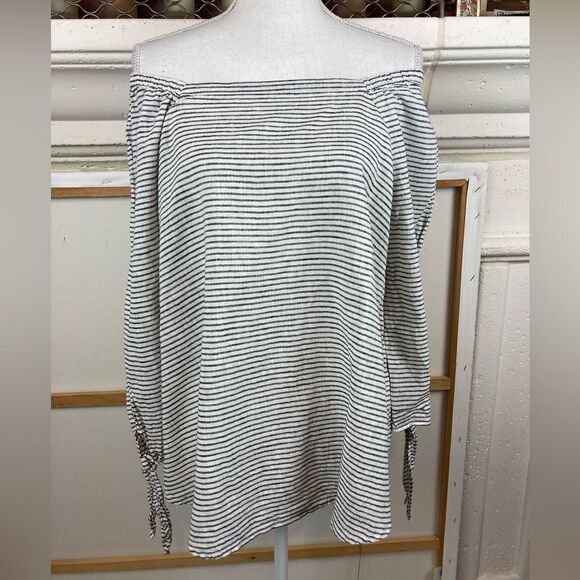 Liz Claiborne linen on or off shoulder blouse w/ tied 3/4 sleeves elastic neck - Picture 3 of 9